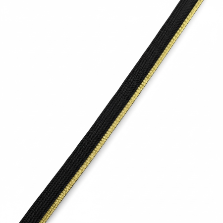 أسود مع خط ذهبي
