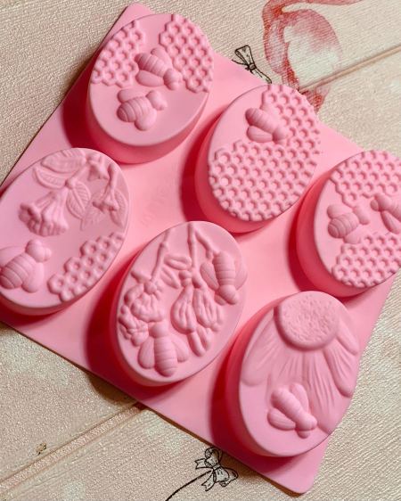 قالب سليكون حراري للصابون والشمع 6 قطع اشكال خلية نحل بيضاوي